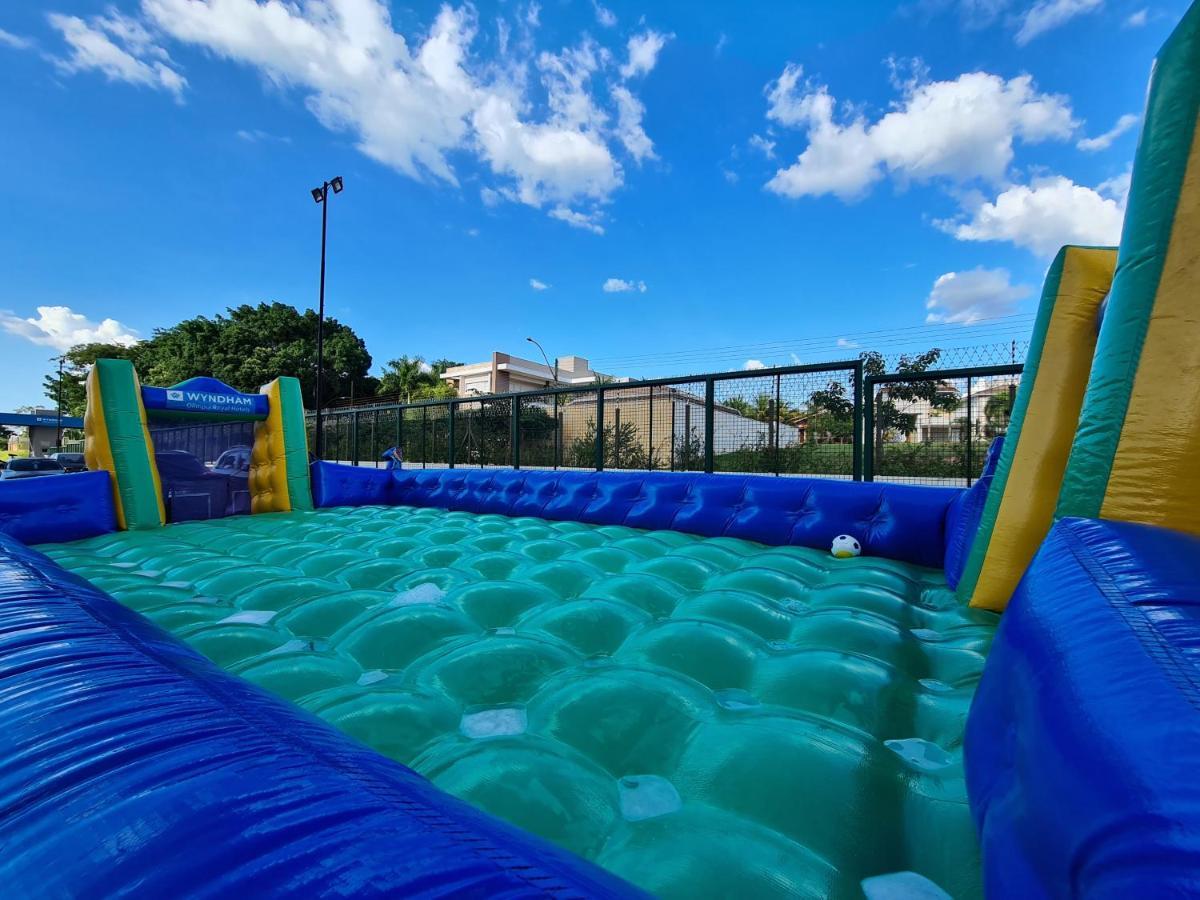 Wyndham Olimpia Royal Hotels Eksteriør bilde A water pillow