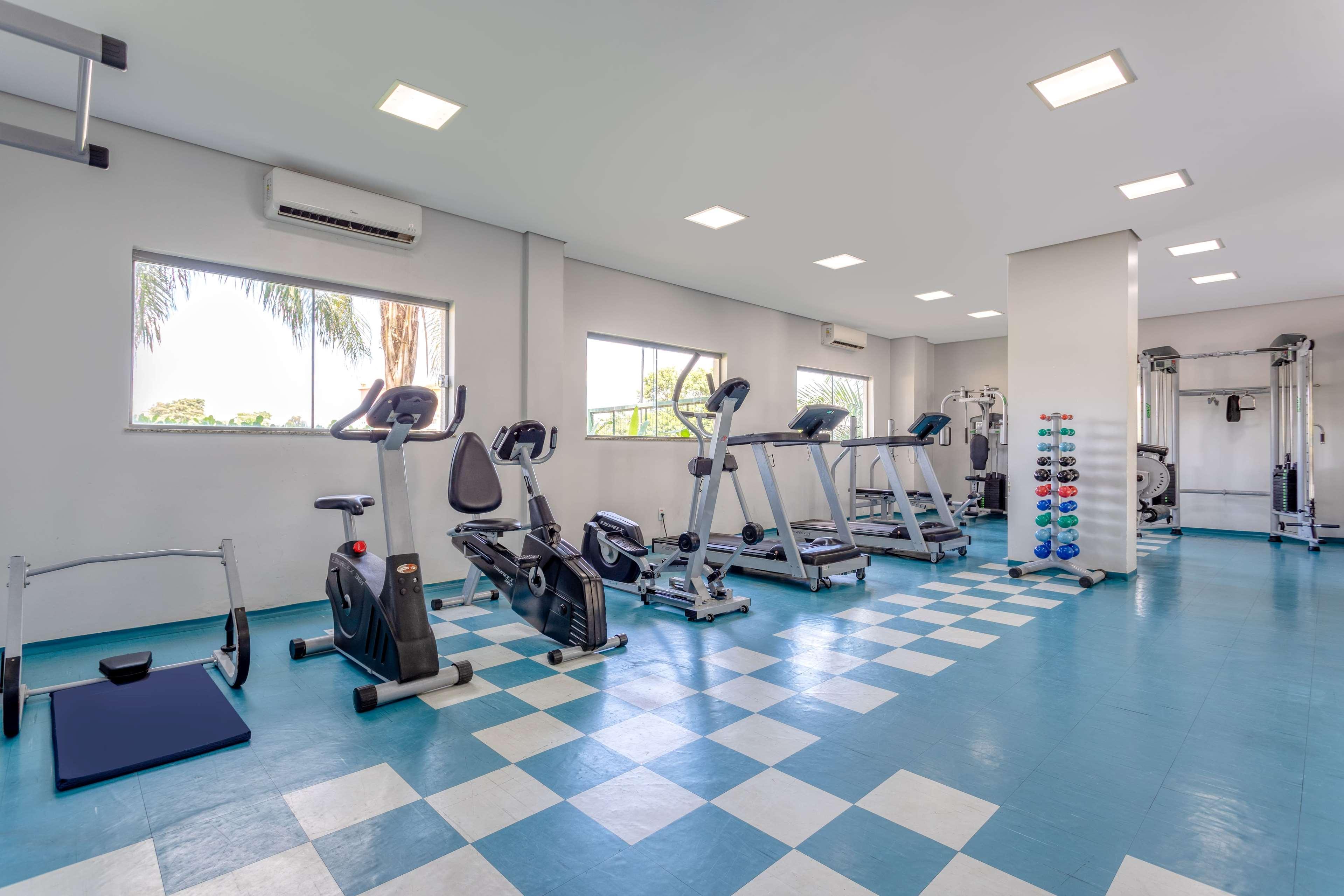 Wyndham Olimpia Royal Hotels Eksteriør bilde The gym