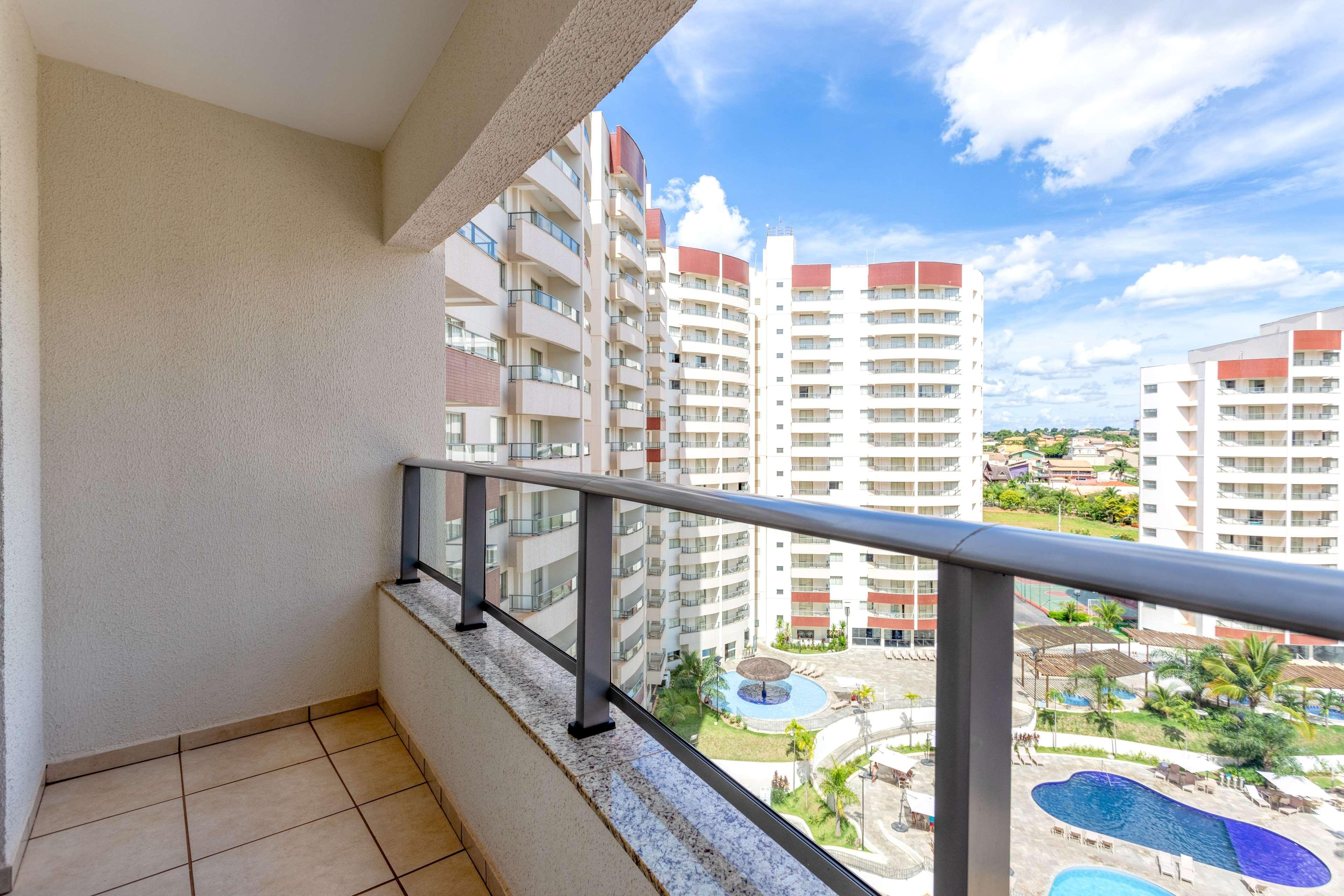 Wyndham Olimpia Royal Hotels Eksteriør bilde A balcony in a condominium in Brazil