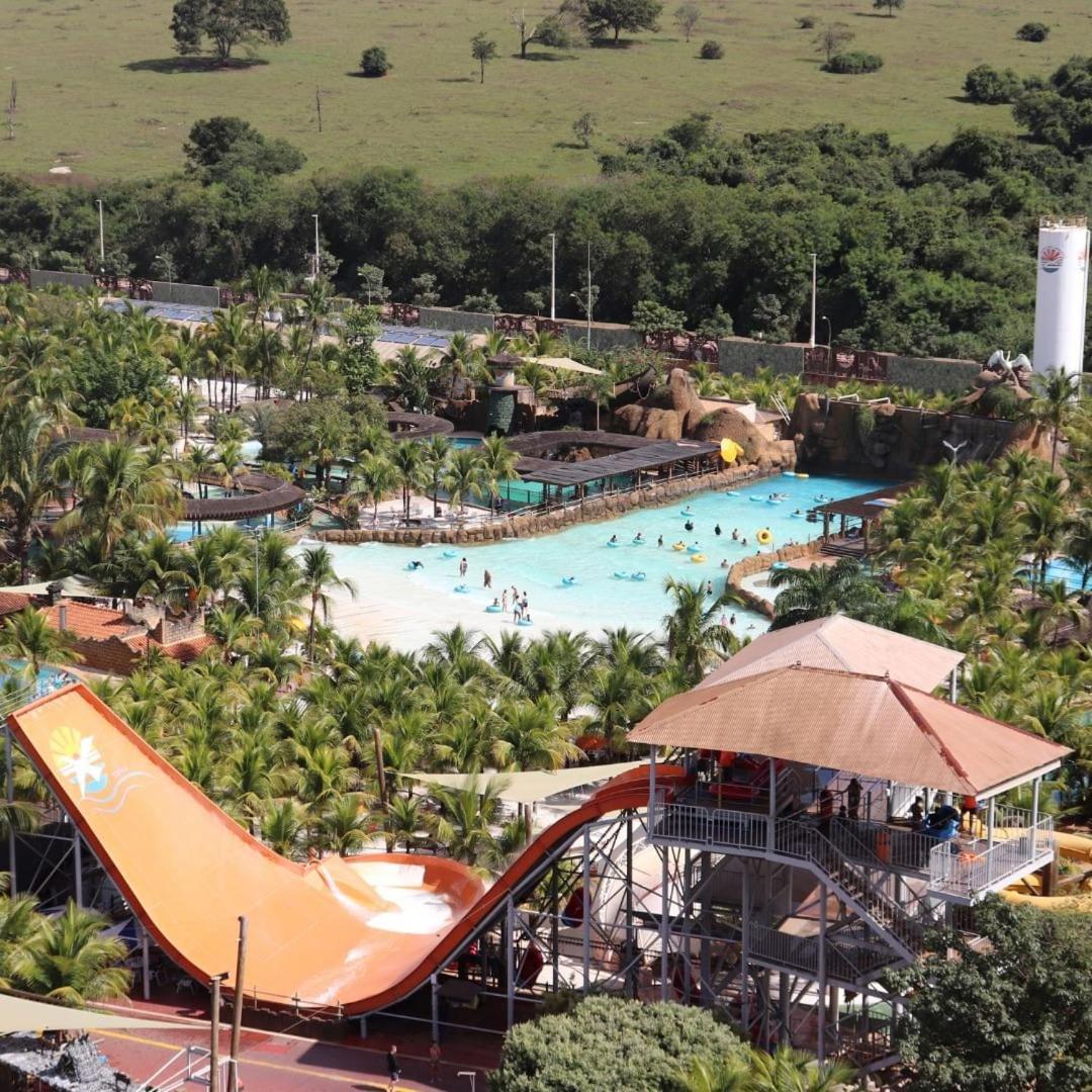 Wyndham Olimpia Royal Hotels Eksteriør bilde Wet 'n' Wild Water Park